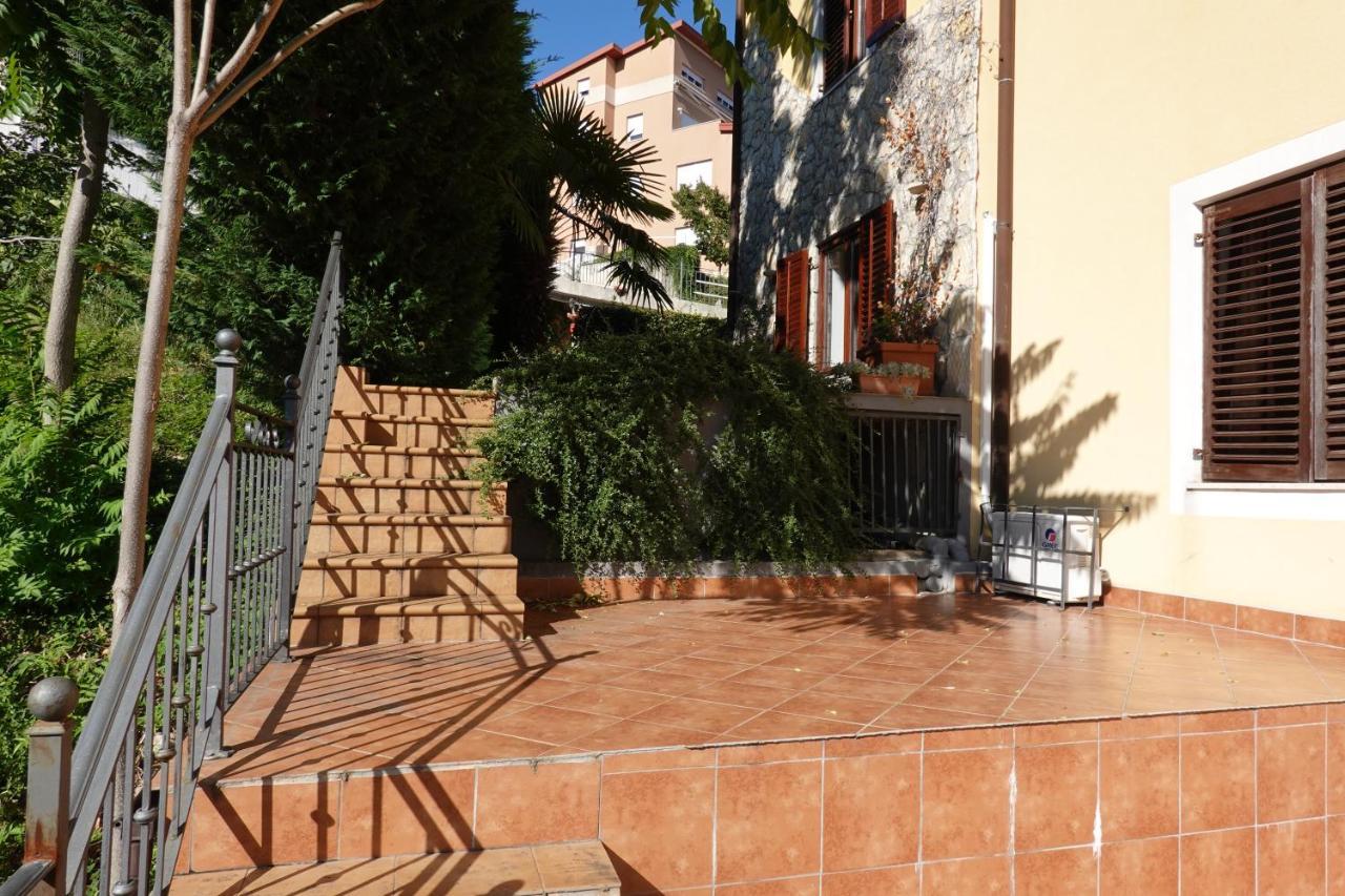 Villa Flora Opatija Buitenkant foto