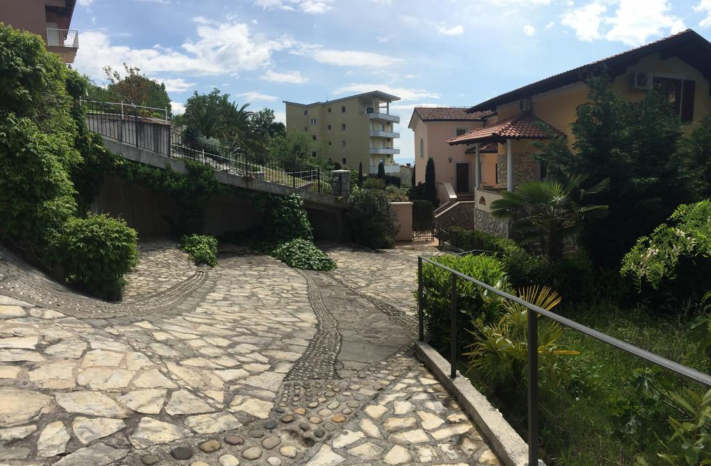 Villa Flora Opatija Buitenkant foto